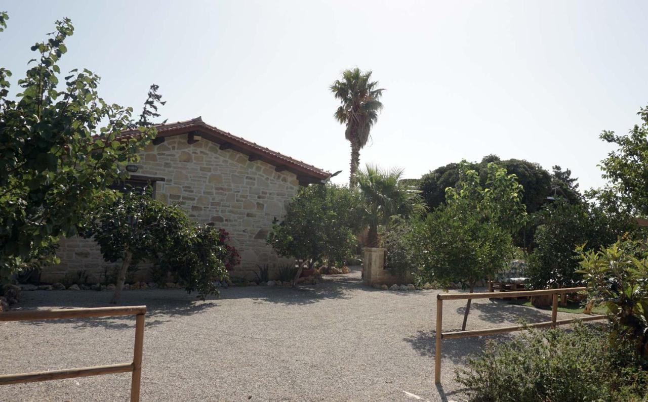 Studio Panagiota - Oasis Holiday Houses Kokkinos Pirgos Exterior photo