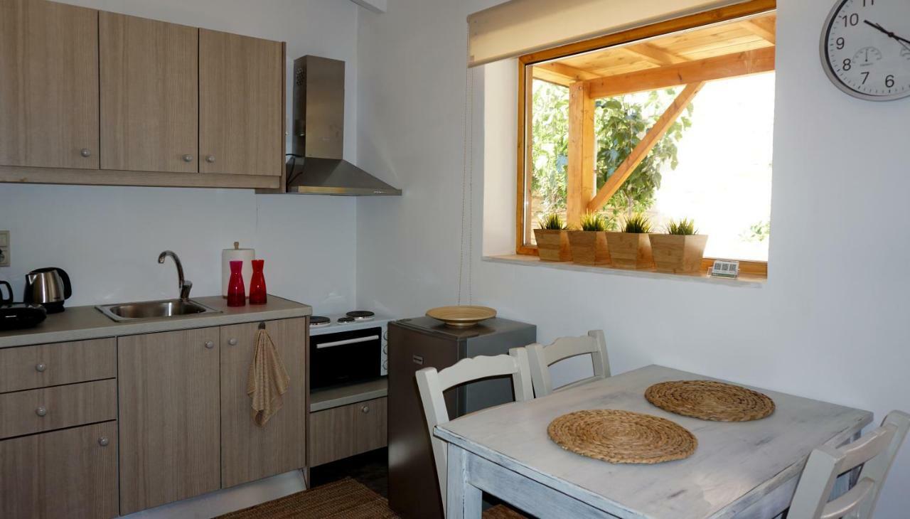 Studio Panagiota - Oasis Holiday Houses Kokkinos Pirgos Exterior photo