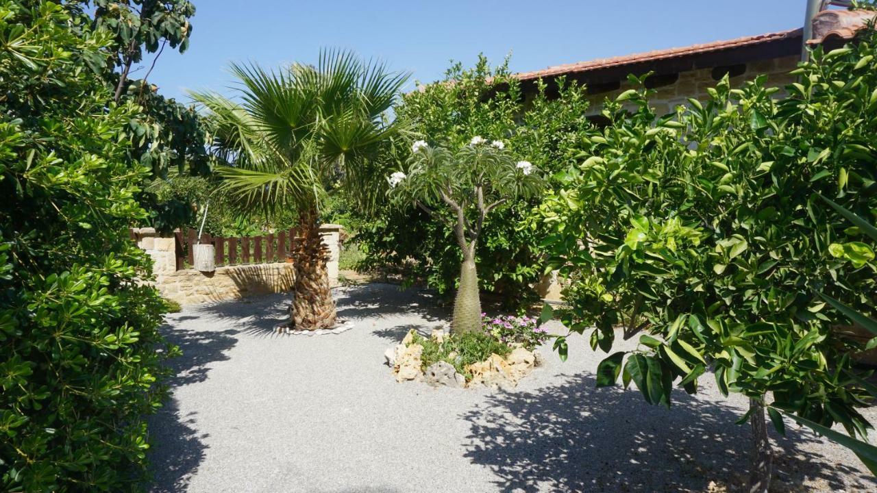 Studio Panagiota - Oasis Holiday Houses Kokkinos Pirgos Exterior photo